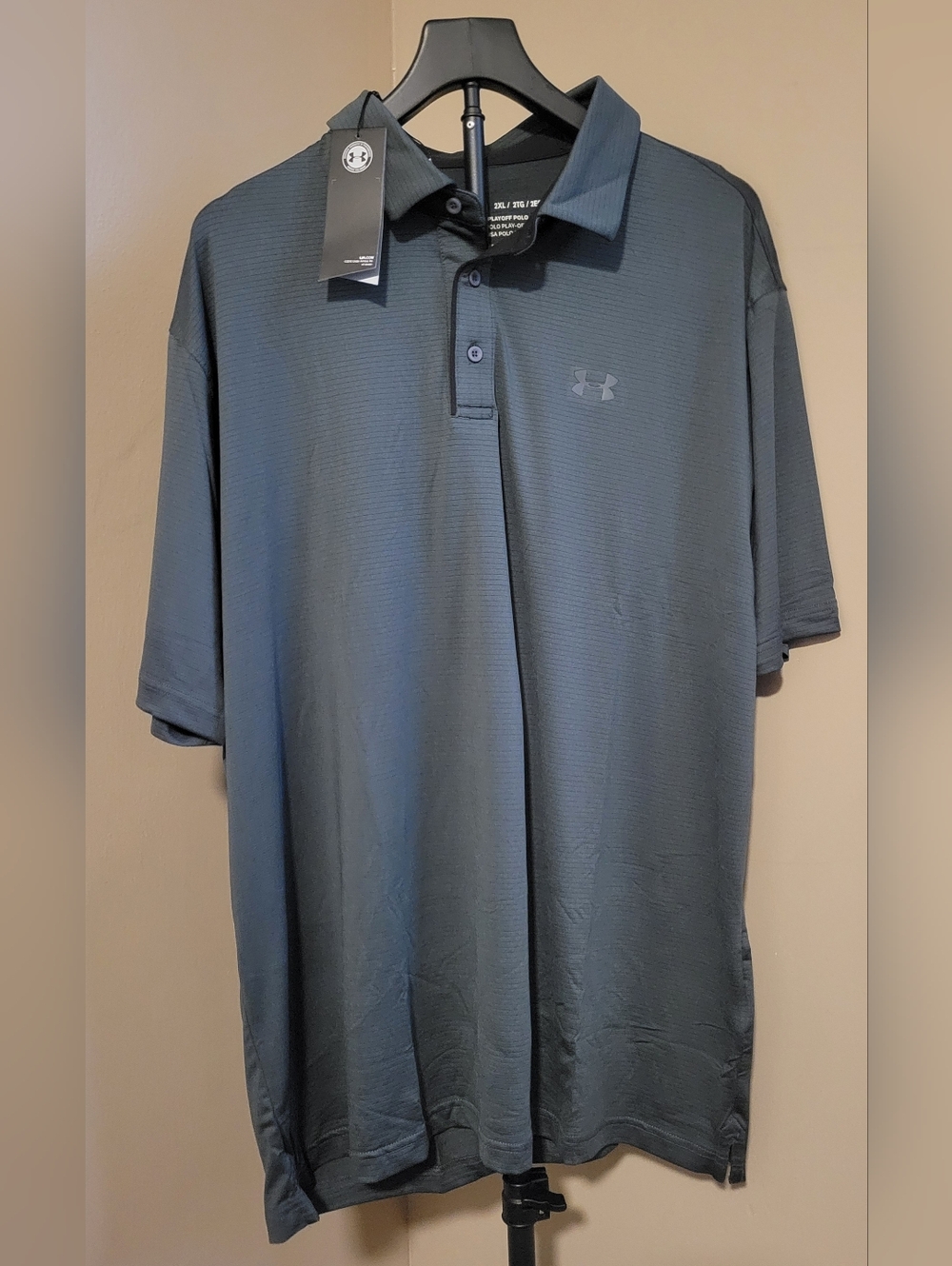 Under Armour Men's Playoff Polo in Dark Gray